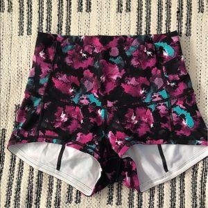 EUC! Boogie Flower shorts